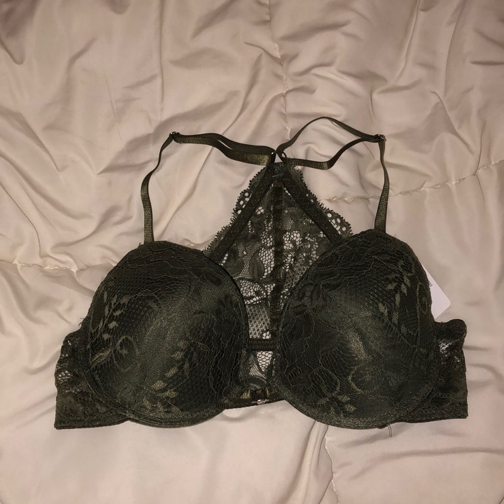 Green lace bra